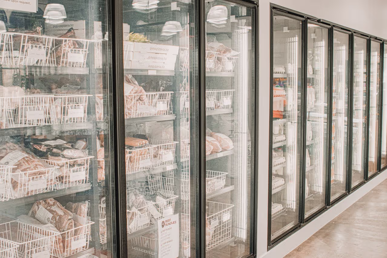 Preventing Food Spoilage: Commercial Refrigeration Warning Signs in Stillwater